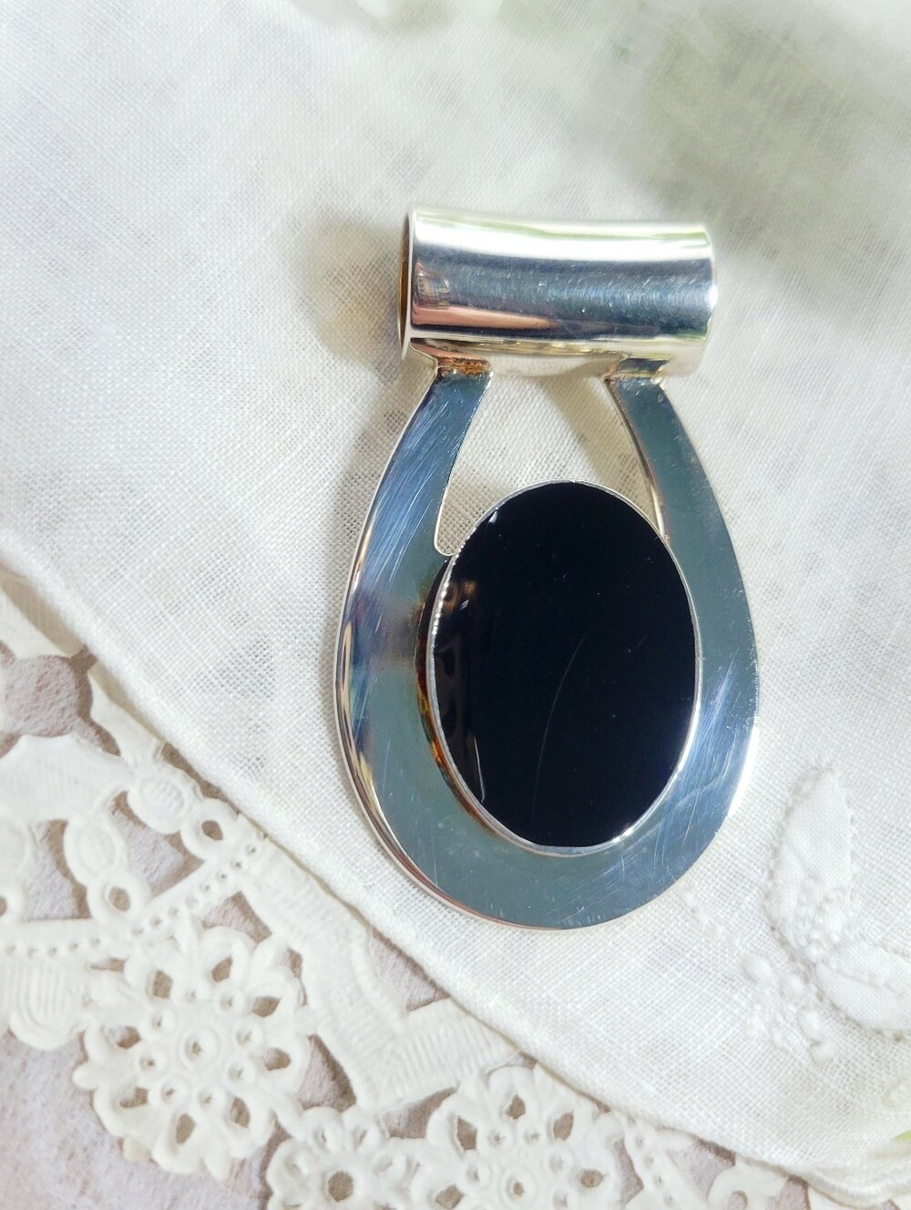 Silver And Black Cabachon Modern Pendant